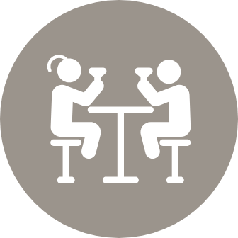 Mingle with&nbsp;friends&nbsp;in&nbsp;the social lounge
